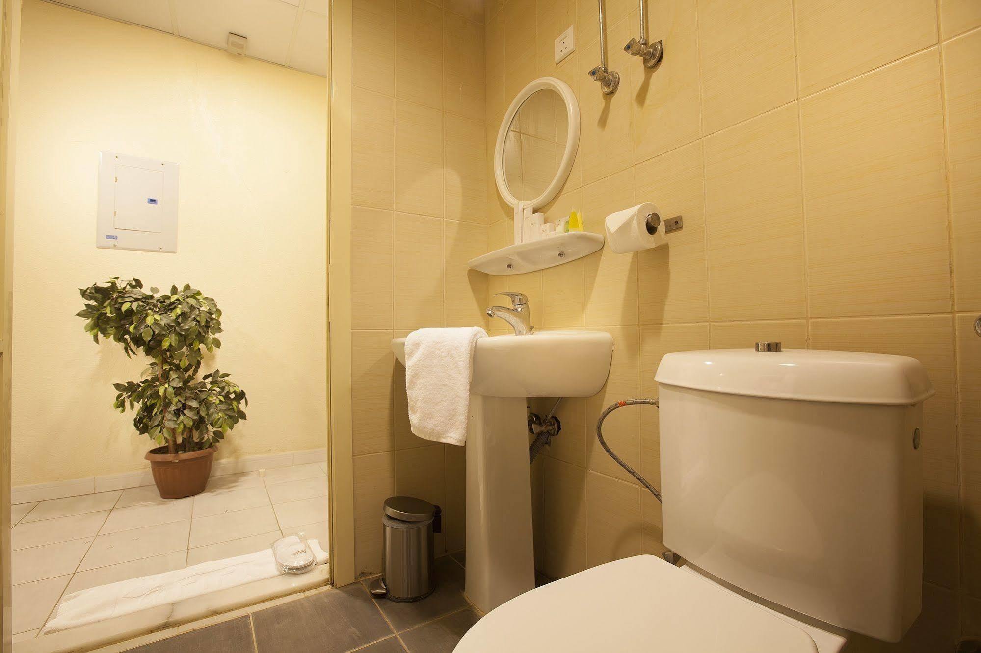 Palms Lily Hotel Suites Al-Hasa Exterior foto
